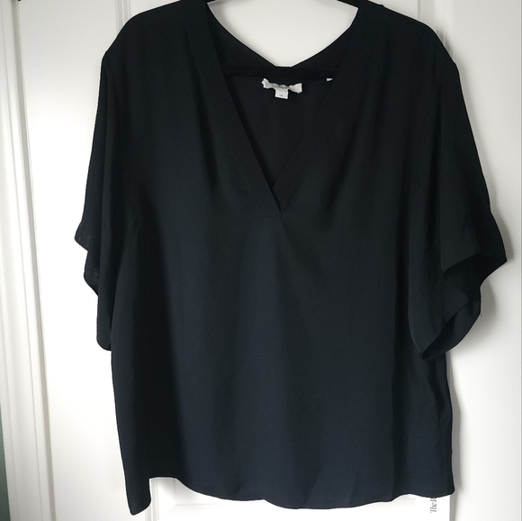 Vince Tops - Vince V Neck Black Short Sleeve Top Size Large